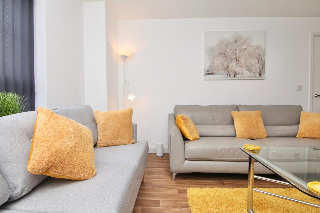 Canalview House - Fully Furnished Coventry City Centre Home Exterior photo